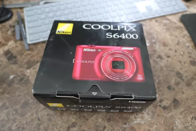 BRAND NEW Nikon COOLPIX S6400 16.0MP Digital Camera - Black ***RARE***