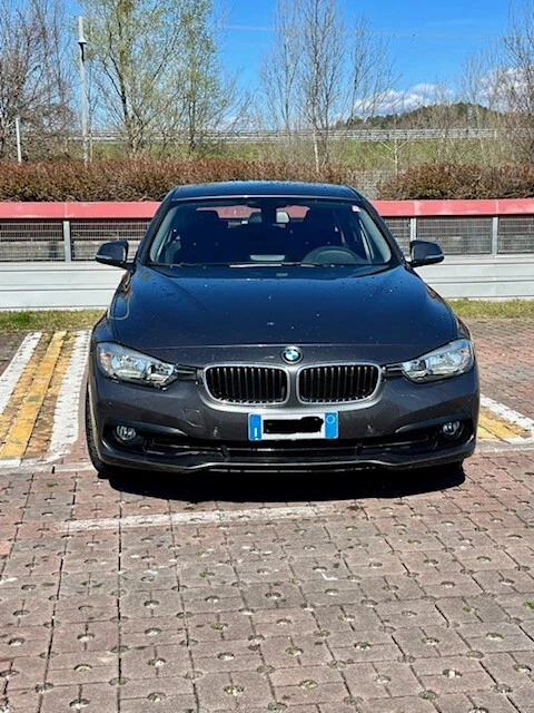 BMW 318d Touring Business Advantage