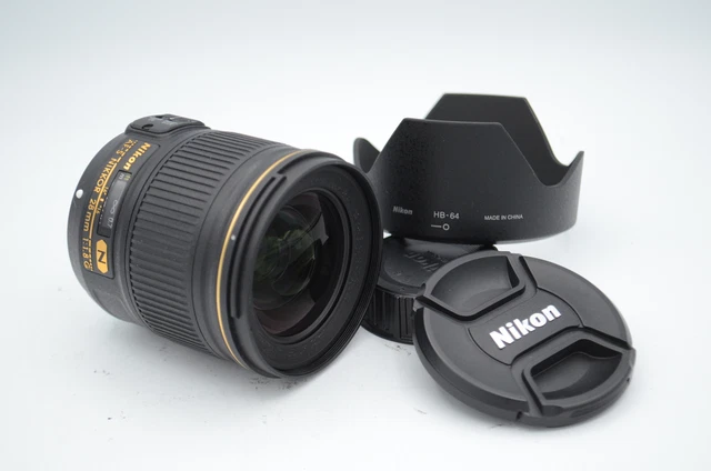 Nikon AF-S NIKKOR 28mm f/1.8 G Autofocus SLR Camera Lens with Caps & Hood