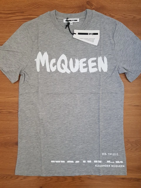T-shirt graffiti MCQ Alexander McQueen nuova ed etichettata.