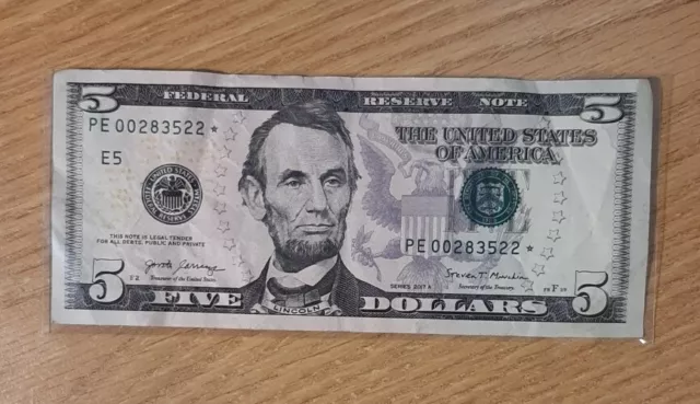 2017-A Abraham Lincoln Five Dollar Bill $5 Star Note  00283522*