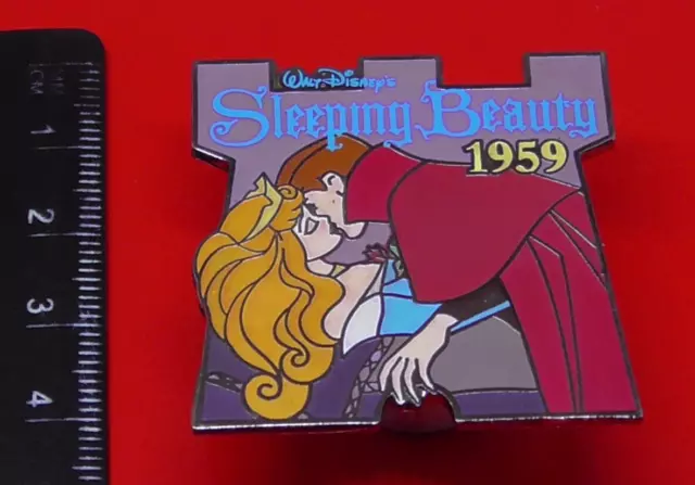Disney Countdown To The Millennium Disneys Sleeping Beauty Enamel Pin Badge 1999