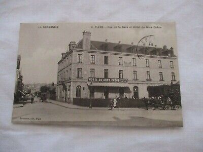 Cpa Orne 61 Flers Rue De La Gare Et Hotel Du Gros Chene
