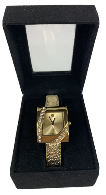 VTG WHITE DIAMONDS Elizabeth Taylor Quartz Rhinestone Watch w BOX SQUARE Face EUR 16 61 PicClick FR