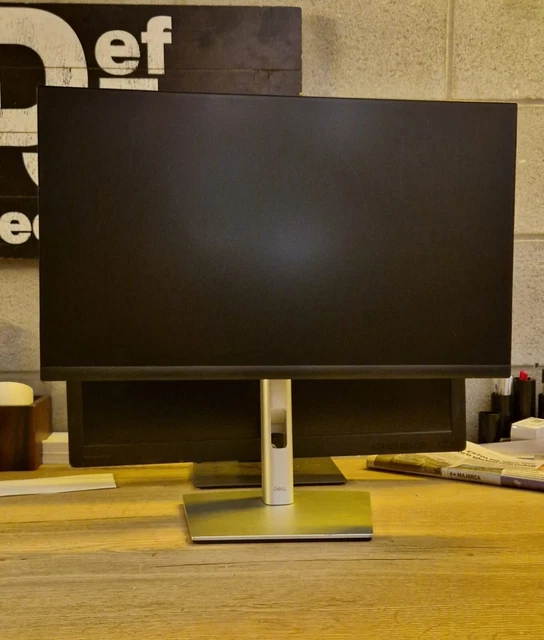 DELL P2422H - LED monitor - Full HD (1080p) - 24