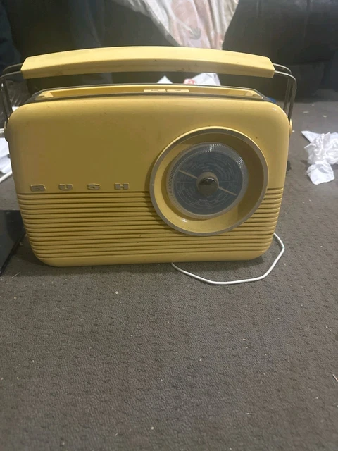 BUSH TR82/BLU RETRO Style AM/FM Radio - Classic Design