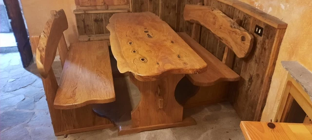 Tavolo E Panche