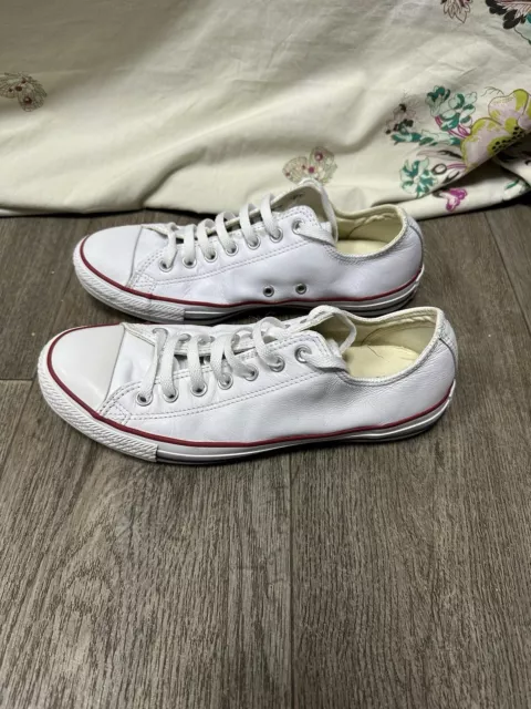 CONVERSE WHITE LEATHER Low Top Shoes UK Size 9 Read 24.95 PicClick UK