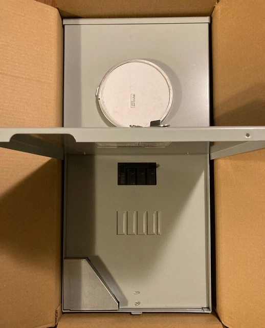 GE 200 AMP 4 Space 8 Circuit Meter Socket Main Breaker Combo