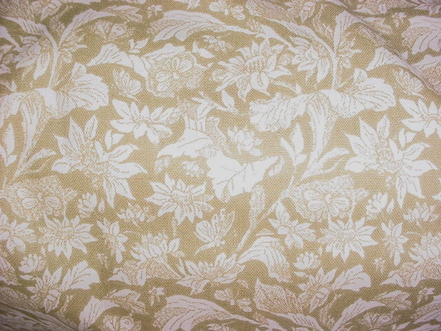 4-7/8Y Kravet Lee Jofa Soft White Sage Green Floral Print Upholstery Fabric 3