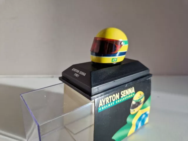 Minichamps 1/8 Helm – A. Senna – 1981 Formel Ford – 540811115