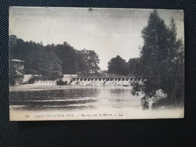 CPA 51 CHALONS-SUR-MARNE - Barrage sur la Marne