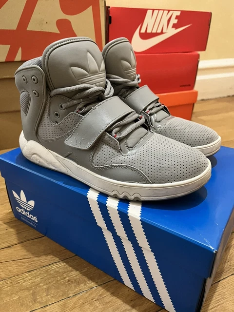 Adidas roundhouse mid for sale hotsell