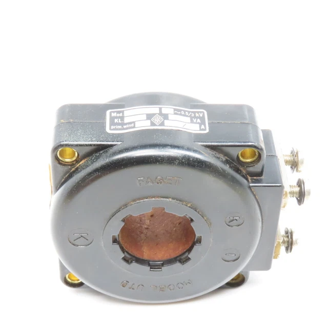 Faget Model 320 UTD 50Hz 0.5/3kV 10VA 100/5A Pri Winding 1 Current Transformer