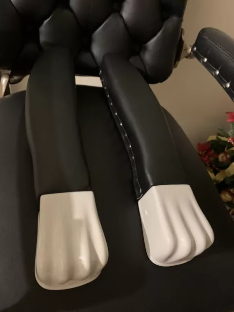 barber chair-armrests