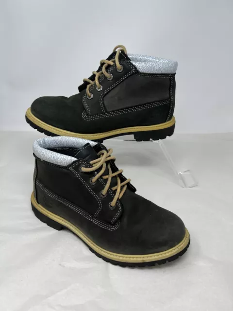 Timberland Boots Women’s UK 5 Nellie Chukka Navy Blue Waterproof