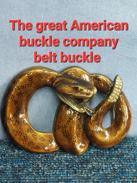 Great American Buckle Co. Rasselschlange wunderschön emailliert