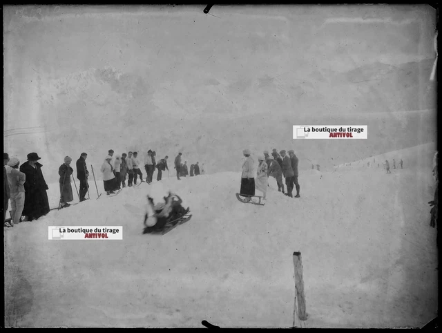 Antique Black & White Negative Photo Glass Plate 13x18cm Mountain Snow Sledge