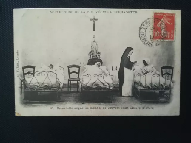 CPA 58 NEVERS - Bernadette Soigne les Malades au Couvent Saint-Gildart