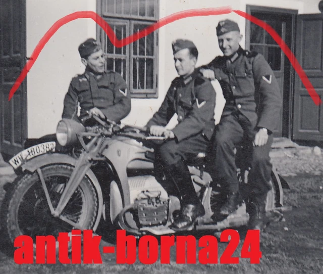 Foto WH 3. Gebirgs-Division Sudetenland Zündapp Motorrad Kradmelder Geb.Jg. *183