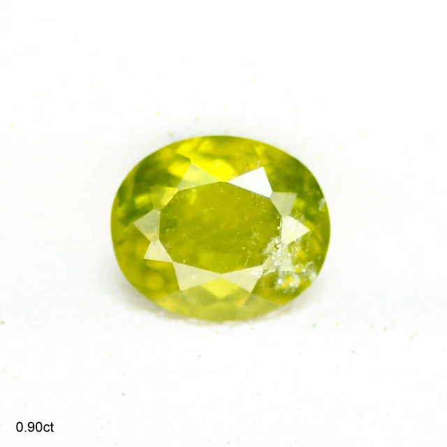 0.90 Ct Mesmerizing Perfect Oval 6.5 x 5.5 MM Green Russian Natural Vesuvianite