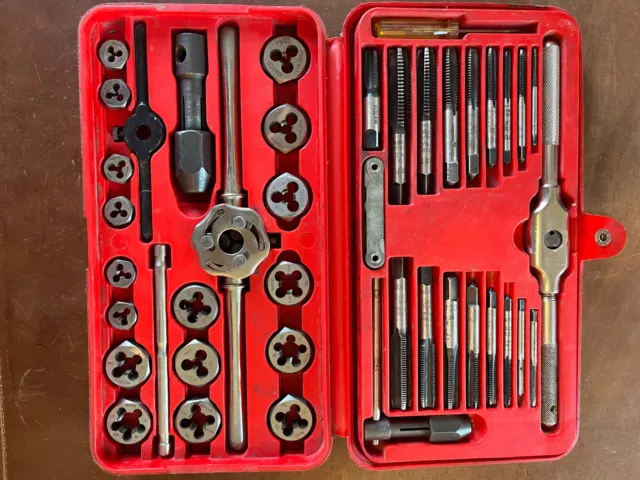 Matco Tools 41 Piece SAE Tap & Die Set 606TD