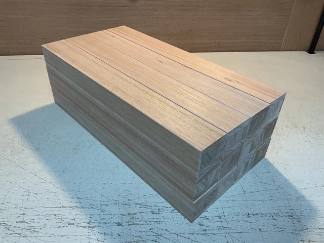 Red Grandis - Madera dura - Recortes - 12 Piezas - 300 x 60 x 54mm (793)