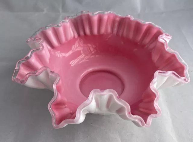 NICE Fenton Glass Pink and White Ruffled Crimped Pink Crest Edge Bowl/Dish 10”