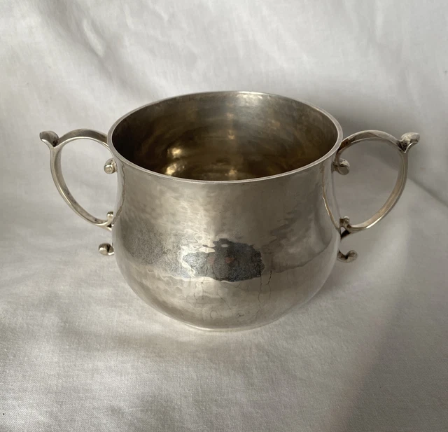 Ciotola di zucchero argento martellata a mano 2 manici, Londra 1928 Vander & Hedges (F3016)