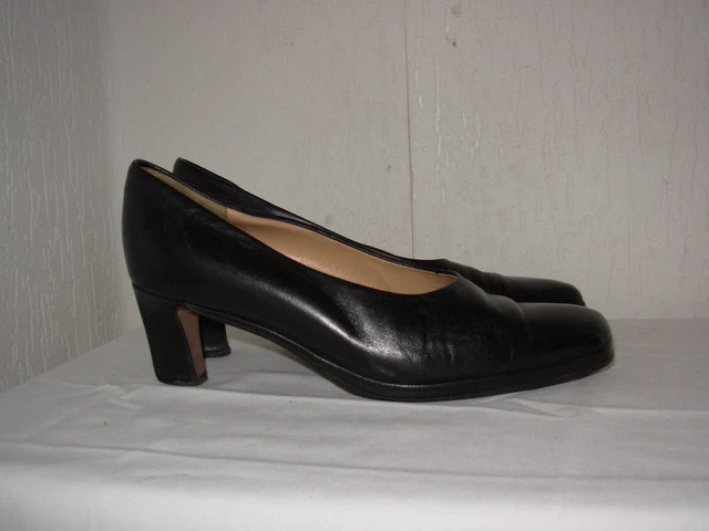Escarpins Femme JB Martin En Cuir Noir à Boucles - Pointure 38.5 (T38 1/2) - Petits Talons - Neufs Sans Boîte