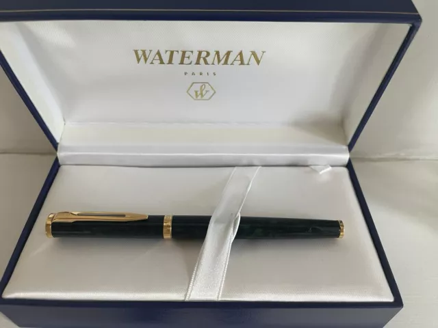 Waterman Green Marble  Preface Fountain Pen, 18k 750 VGC with converter