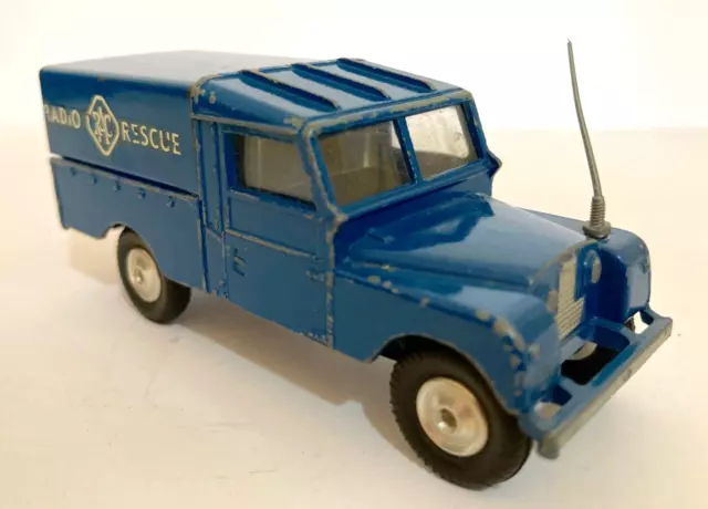 Original Vintage Corgi Toys 416 - R.A.C. Radio Rescue Land Rover.