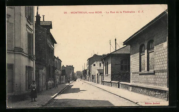 CPA Montreuil-sous-Bois, La Rue de la Fédération 1914