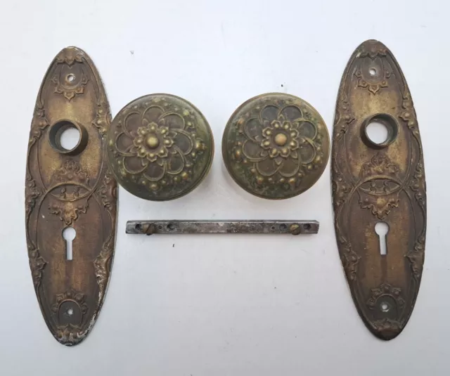 Antique / Vintage Ornate Eastlake Brass Door Knobs & BackPlate Door Hardware Set