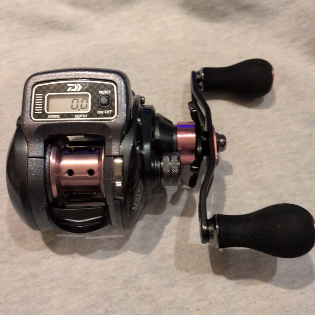 Moulinet Daiwa Steez 100 SHL – Lancer D’appâts, Poignée Gauche, Occasion Bon état