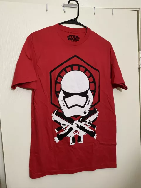 star wars stormtrooper red shirt men’s medium *NEW*