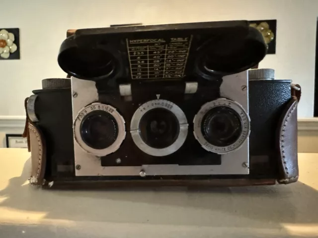 Cámara fotográfica vintage DAVID WHITE Company estéreo realista 35 mm con estuche SIN PROBAR