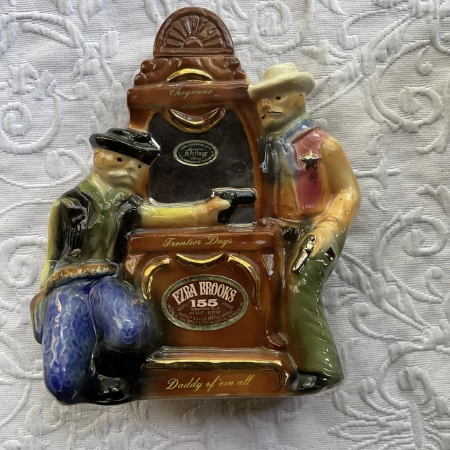 VTG Ezra Brooks Cheyenne Frontier Days Daddy of Em All Shootout Whiskey Decanter