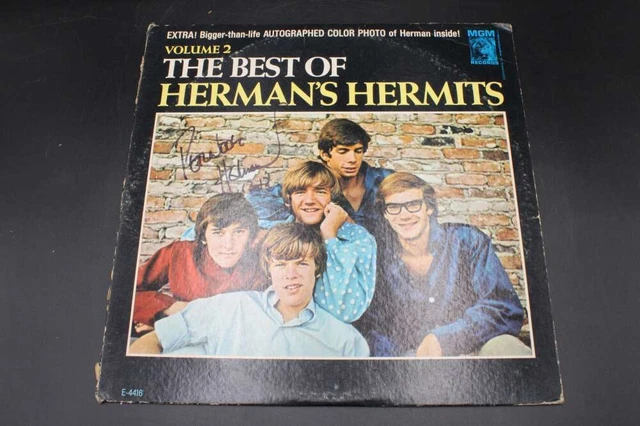 Peter Noone Signed The Best Of Herman's Hermits Vinyl Record LP Auto ZJ5863