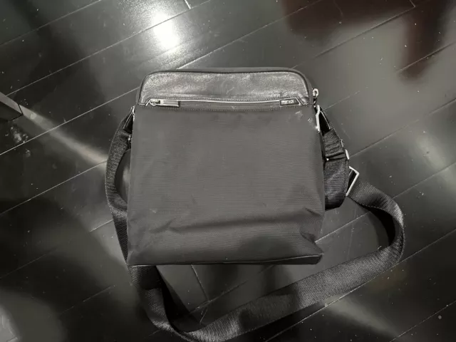 Tumi Black ‘Arrive Lucas’ Crossbody Messenger Bag with shoulder strap