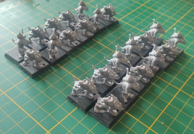 Lot De 23 Figurines Métal Warhammer Vintage Années 80 - Games Workshop, Essex, Ral Partha