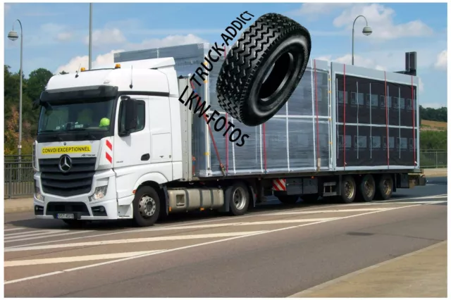 Truck Photo, Lkw Foto Mercedes Benz Actros 1848, Pritschensattelzug