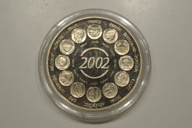 NAISSANCE EURO 2002  ESSAI    sous capsule