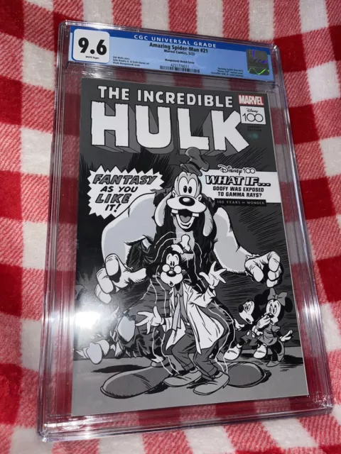 AMAZING SPIDER-MAN #21 CGC 9.6 DISNEY 100 Years 1:100 B&W HULK Sketch Variant
