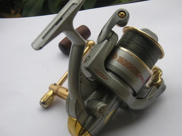 Très Rare Moulinet Mitchell 330 Premier Modèle État Comme Neuf