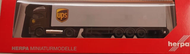Herpa 313506 Camion Iveco S-Way SZ Spedition Maulhardt - 1:87 H0 Herpa 313506 Camion Iveco S-Way SZ Spedition Maulhardt - 1:87 H0