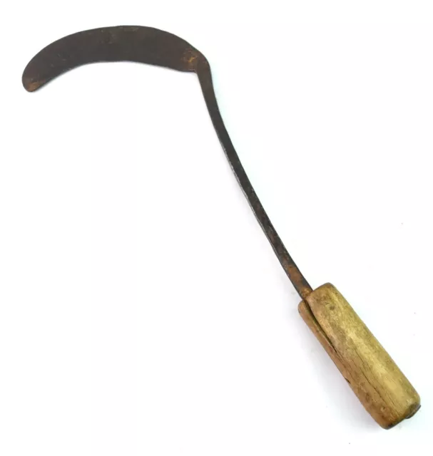 Long Handle Crop Cutting Hand Tool – Collectible Sickle – Farm Décor G47-302
