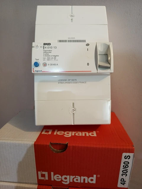 Module Legrand 07383 - Réenclenchement Automatique Pour Commande Motorisée - Neuf (État Excelllent)