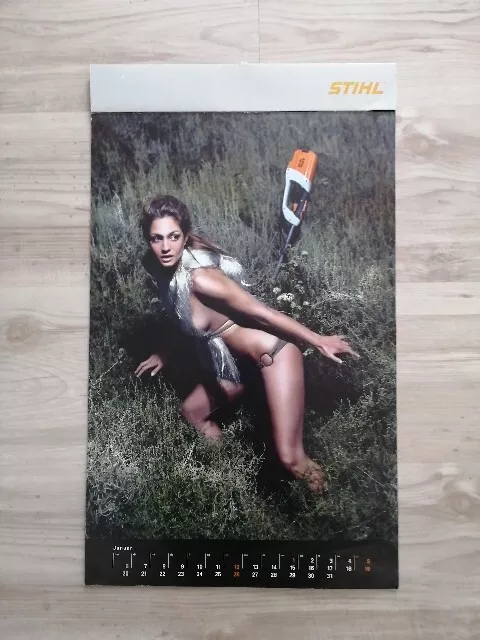 Calendrier 2014 grand format STIHL érotique une PIN UP sexy par mois