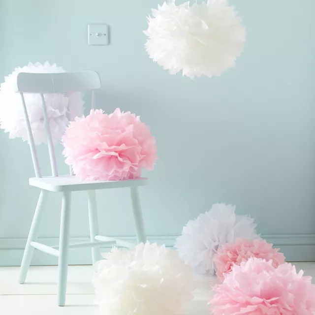 18 Stck. ROSA Thema Stoff Papier Bommeln flauschig Blume Ball Bommel (Mischgröße)